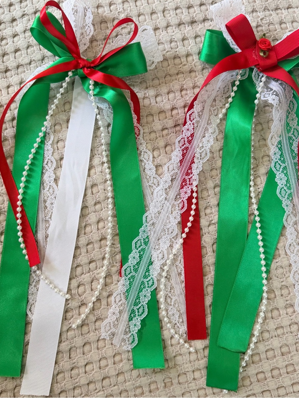 Handmade Mexico Ribbon Bows‎ with Green, Red & White Accents
